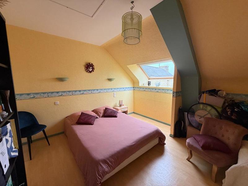 Maison - 310 m² - 16 pièces