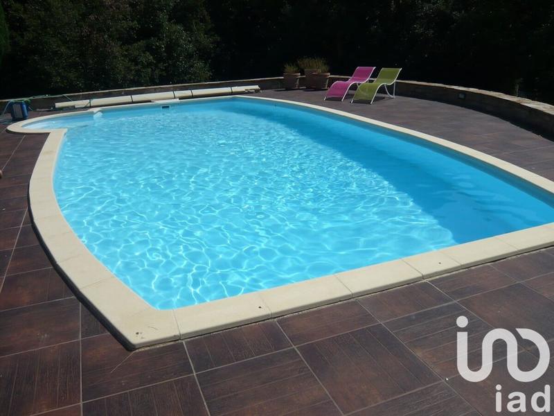 Maison - 144 m² - 5 pièces