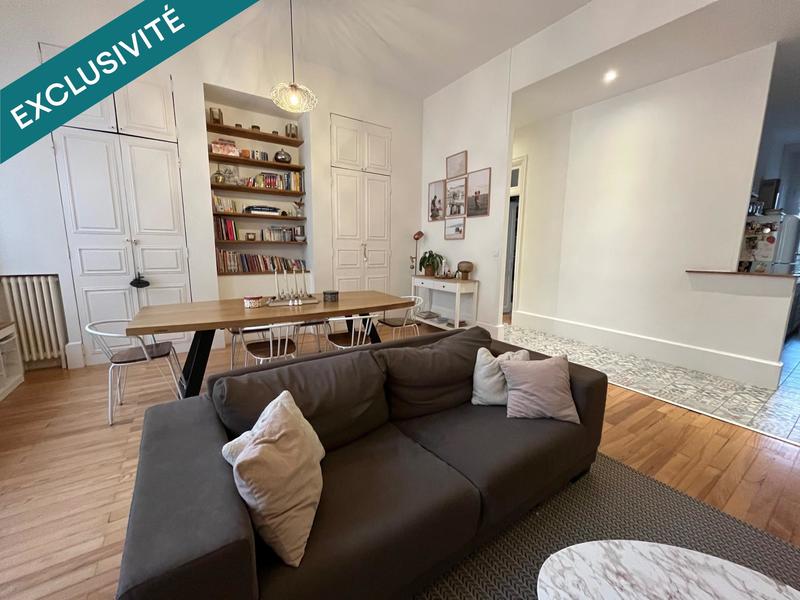 Appartement - 100 m² - 5 pièces