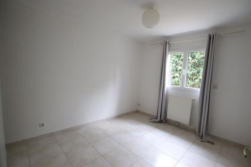 Maison - 210 m² - 7 pièces