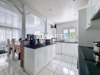 Maison - 106 m² - 4 pièces