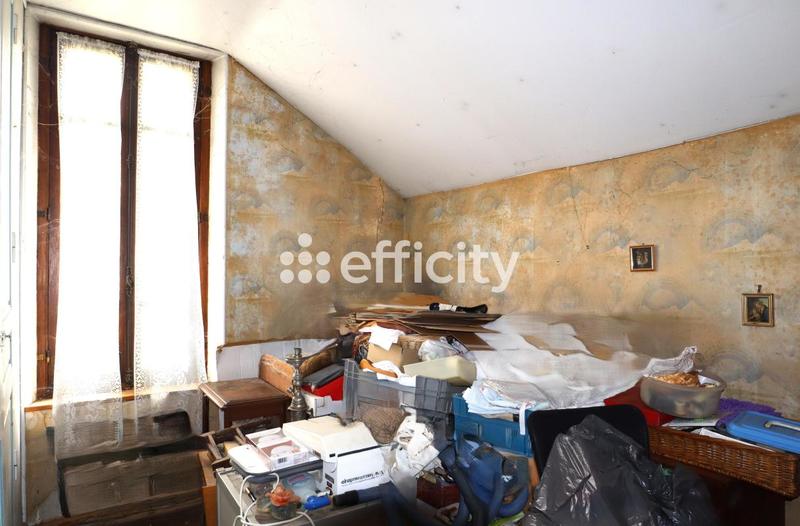 Maison - 152 m² - 6 pièces