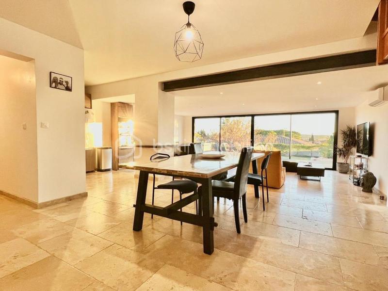 Villa - 165 m² - 6 pièces