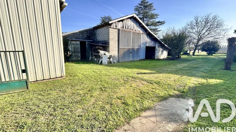 Maison de campagne - 350 m² - 5 pièces