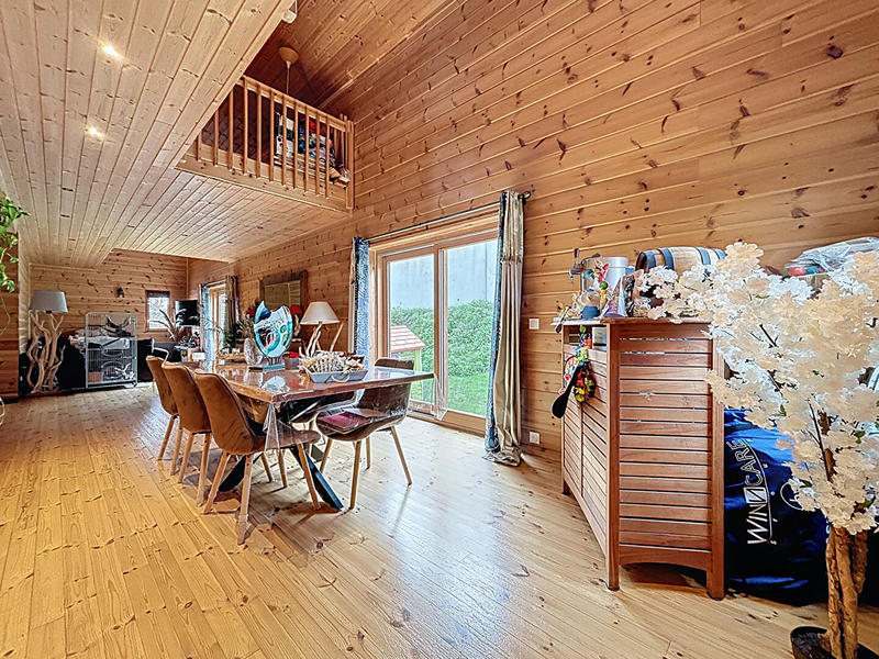 Maison - 148 m² - 6 pièces