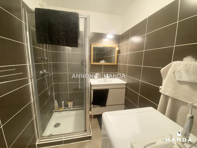 Chambre - 10 m² - 4 pièces