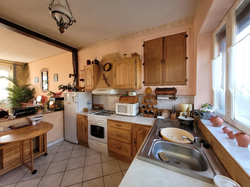 Maison - 100 m² - 6 pièces