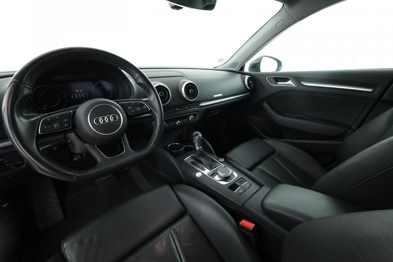 Audi A3 sportback 35 Tdi Design luxe s tronic 7 150 ch