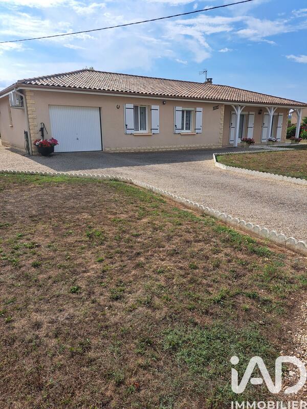 Maison - 105 m² - 4 pièces