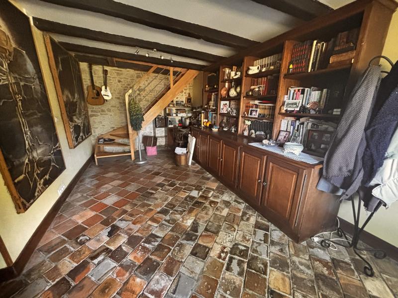 Maison - 254 m² - 8 pièces