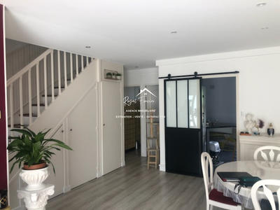 Maison traditionnelle - 97 m² - 5 pièces