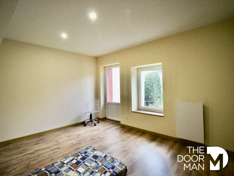 Immeuble - 304 m² - 12 pièces