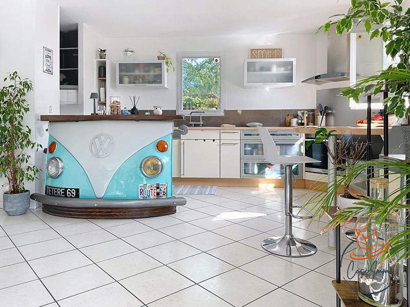 Maison - 152 m² - 6 pièces