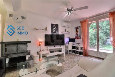 Maison - 143 m² - 5 pièces