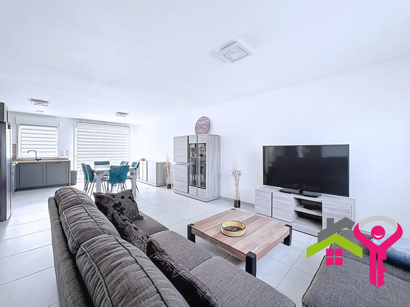 Maison - 96 m² - 4 pièces