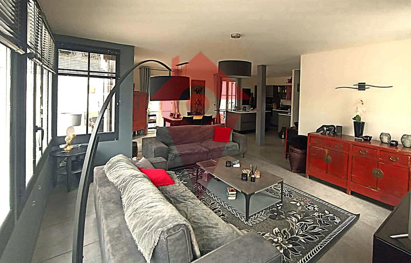 Maison - 148 m² - 5 pièces