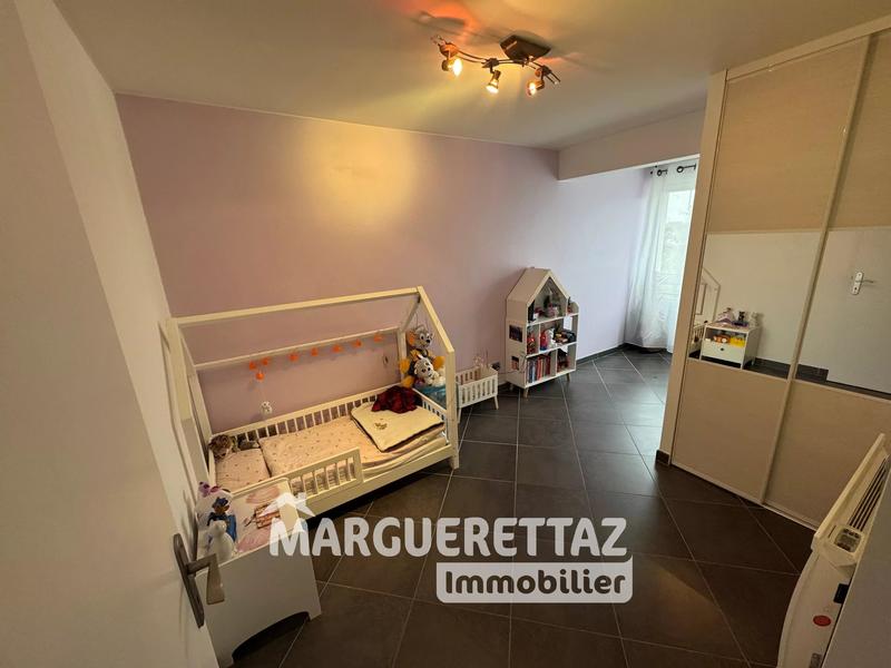 Appartement - 96 m² - 4 pièces