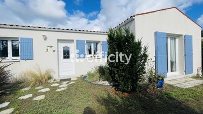 Maison - 90 m² - 3 pièces