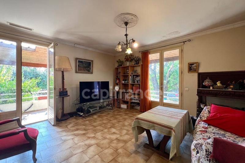 Maison - 93 m² - 4 pièces