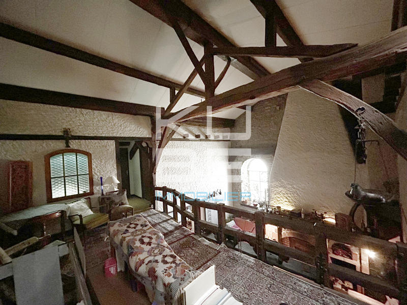 Maison - 165 m² - 6 pièces