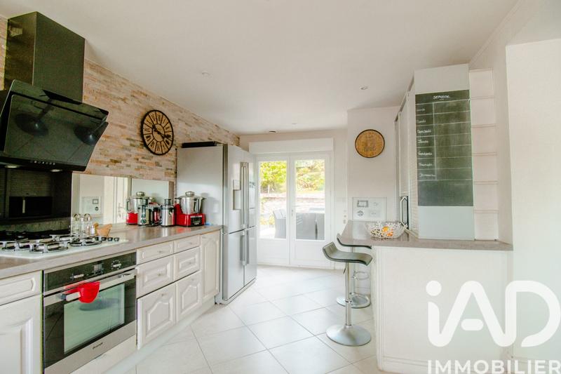 Maison - 158 m² - 7 pièces