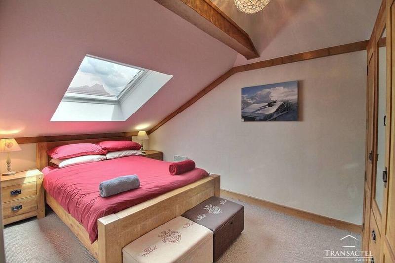 Duplex - 90 m² - 5 pièces