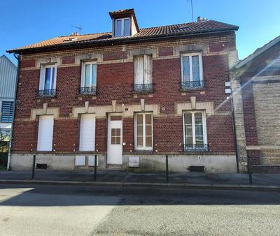 Immeuble - 179 m² - 10 pièces