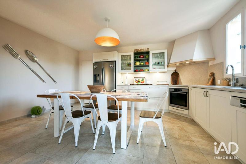 Maison - 125 m² - 4 pièces