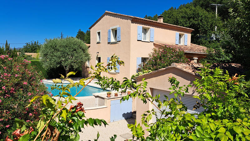 Maison - 170 m² - 5 pièces