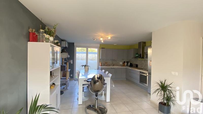 Maison - 111 m² - 6 pièces
