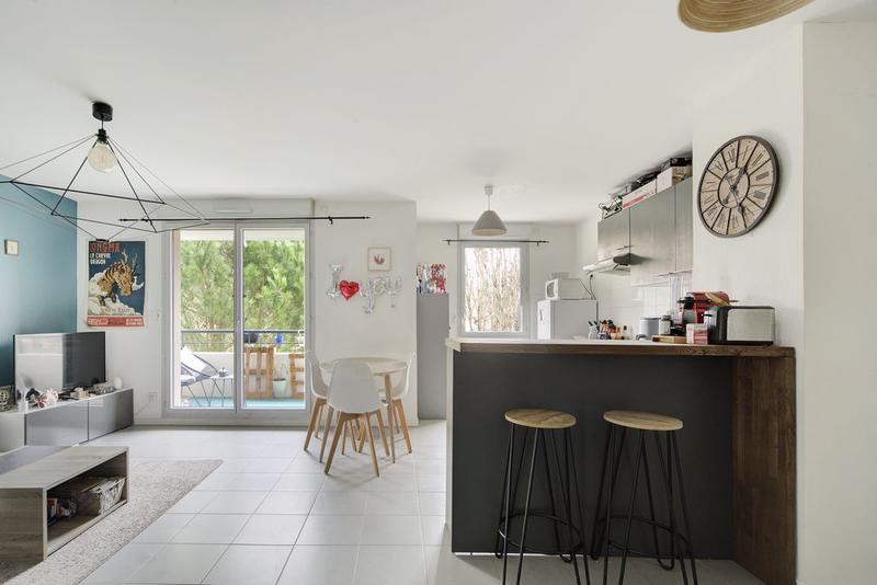 Appartement - 65 m² - 3 pièces