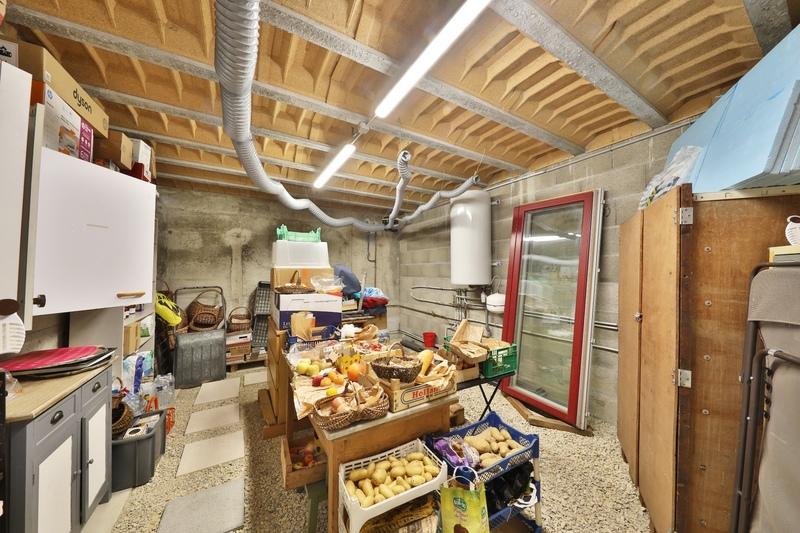 Maison - 187 m² - 7 pièces