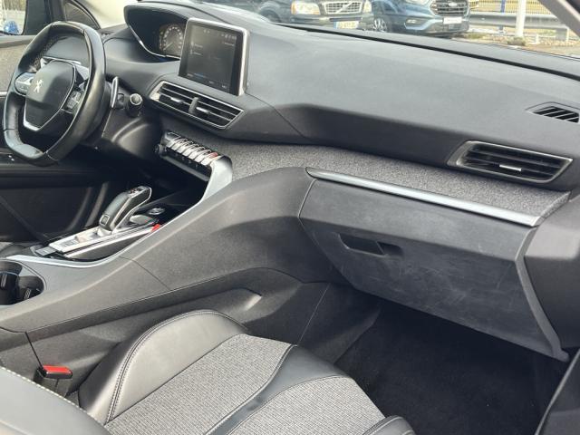 Peugeot 3008 BlueHDi 130ch s&amp;S Eat8 Allure