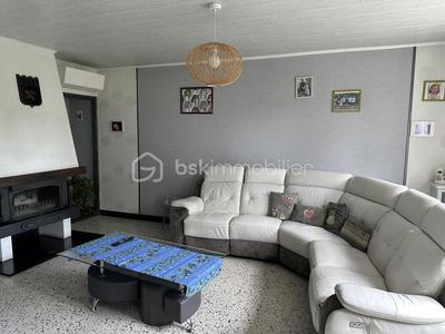 Propriété - 330 m² - 6 pièces