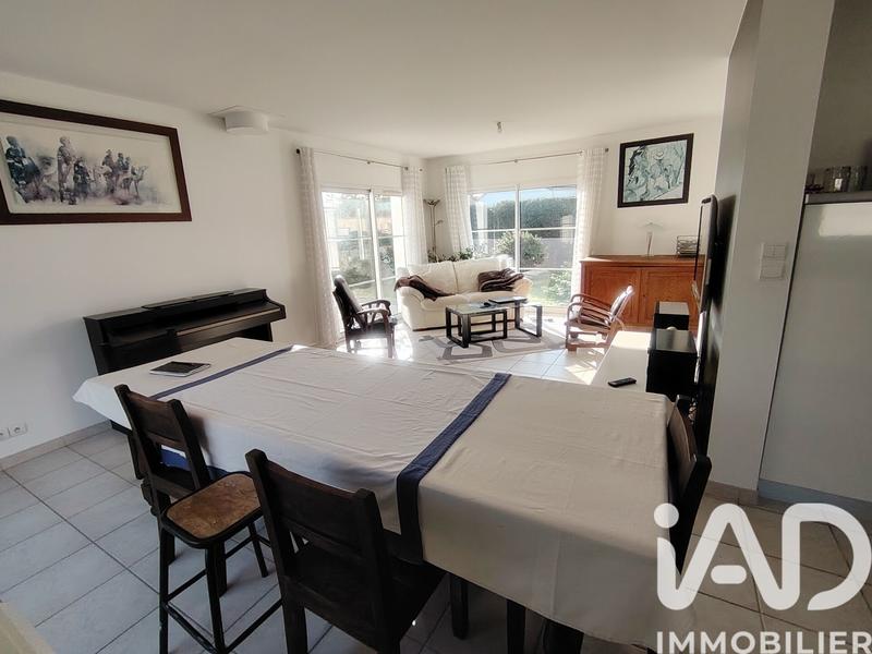 Maison - 97 m² - 5 pièces