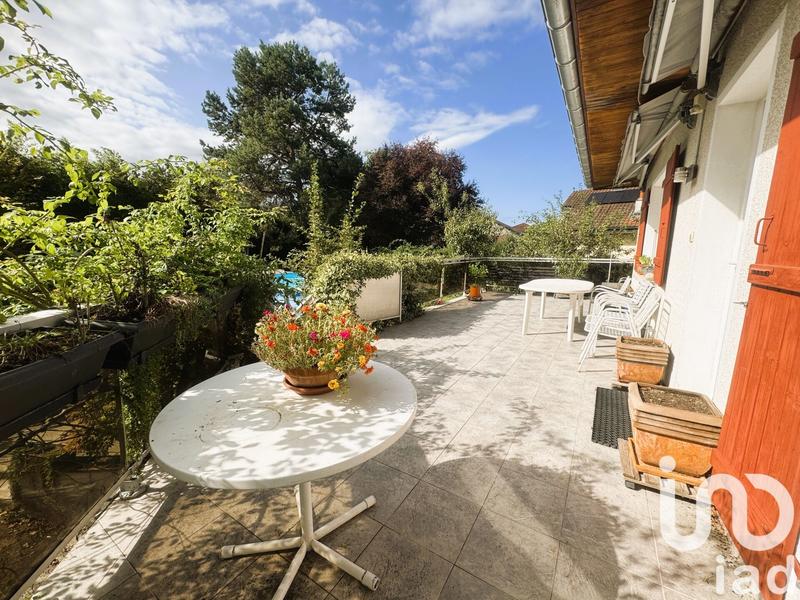 Maison - 140 m² - 5 pièces
