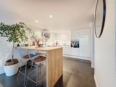 Loft - 71 m² - 2 pièces