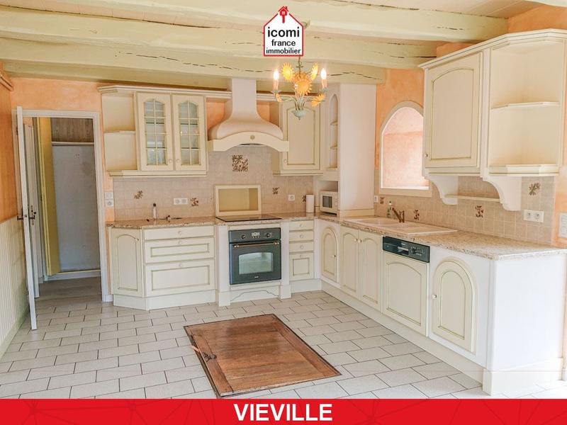 Maison - 200 m² - 8 pièces