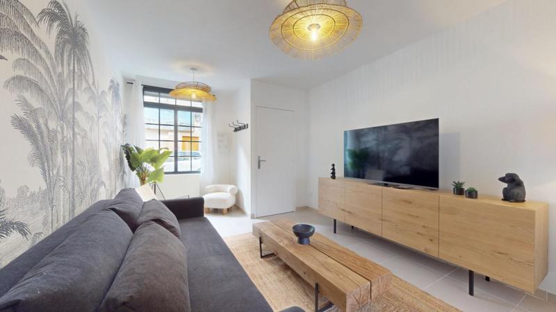 Maison - 133 m² - 8 pièces