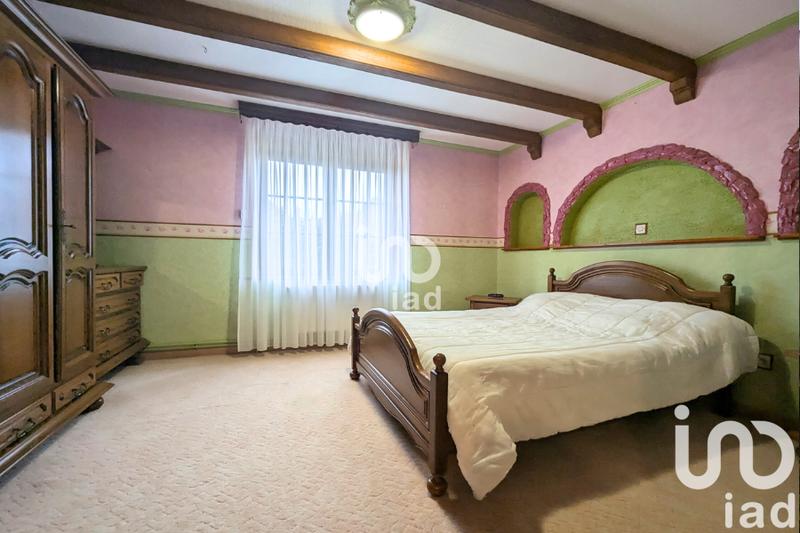 Maison - 215 m² - 7 pièces