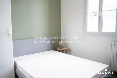 Chambre - 9 m² - 5 pièces