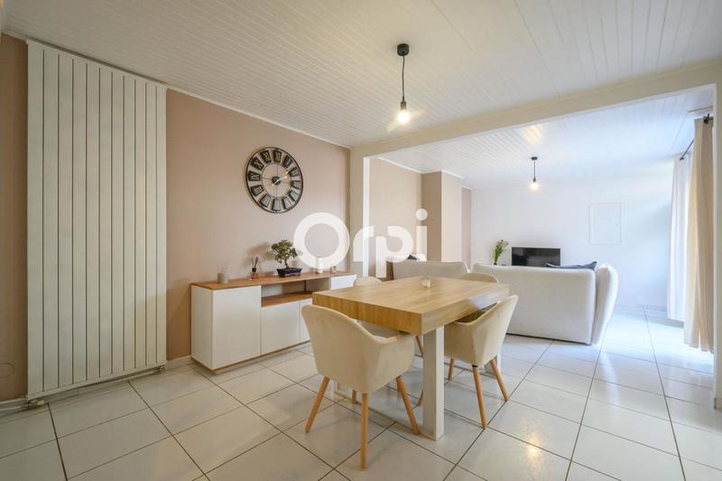 Maison - 93 m² - 4 pièces