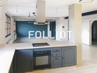 Maison - 145 m² - 5 pièces