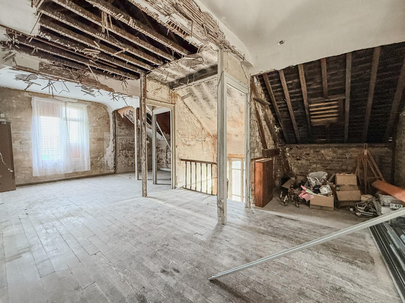 Maison - 175 m² - 7 pièces