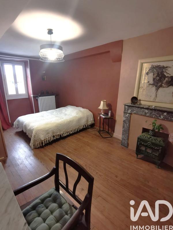 Maison - 262 m² - 8 pièces