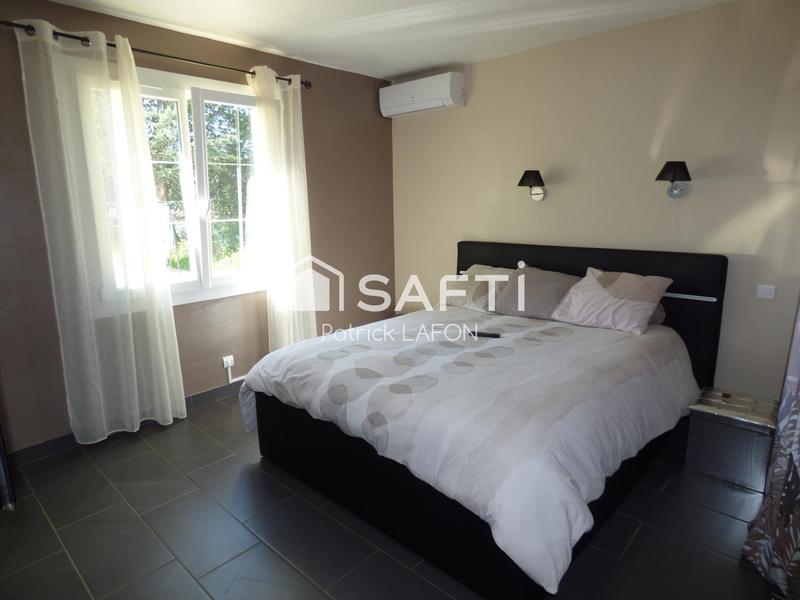 Maison - 208 m² - 7 pièces