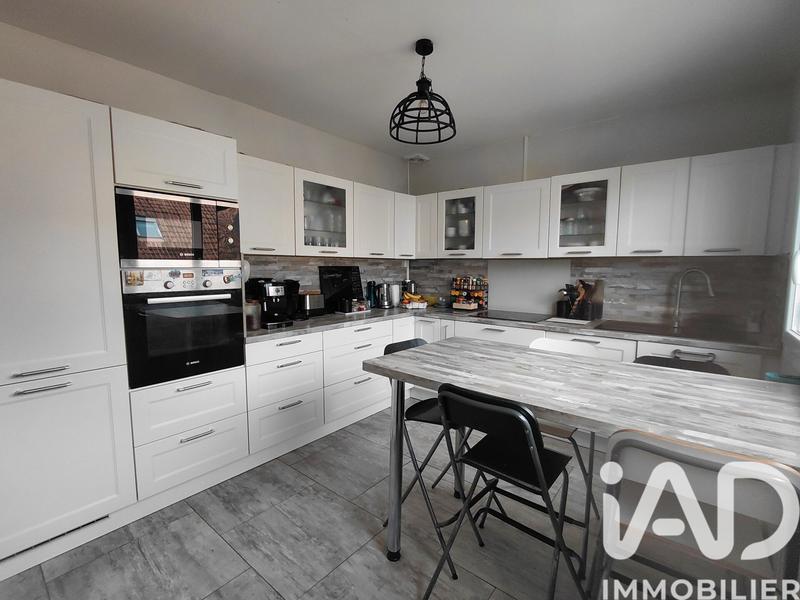 Maison - 135 m² - 6 pièces