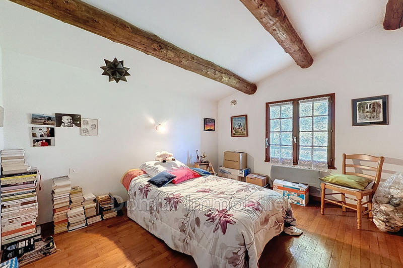 Maison - 96 m² - 5 pièces