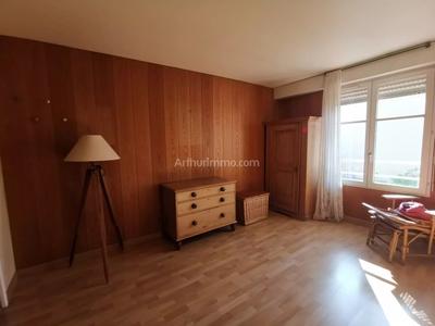 Maison - 98 m² - 5 pièces