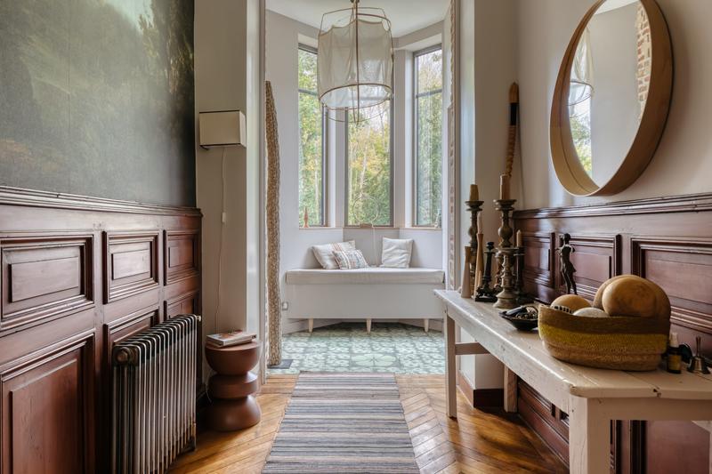 Maison - 313 m² - 13 pièces